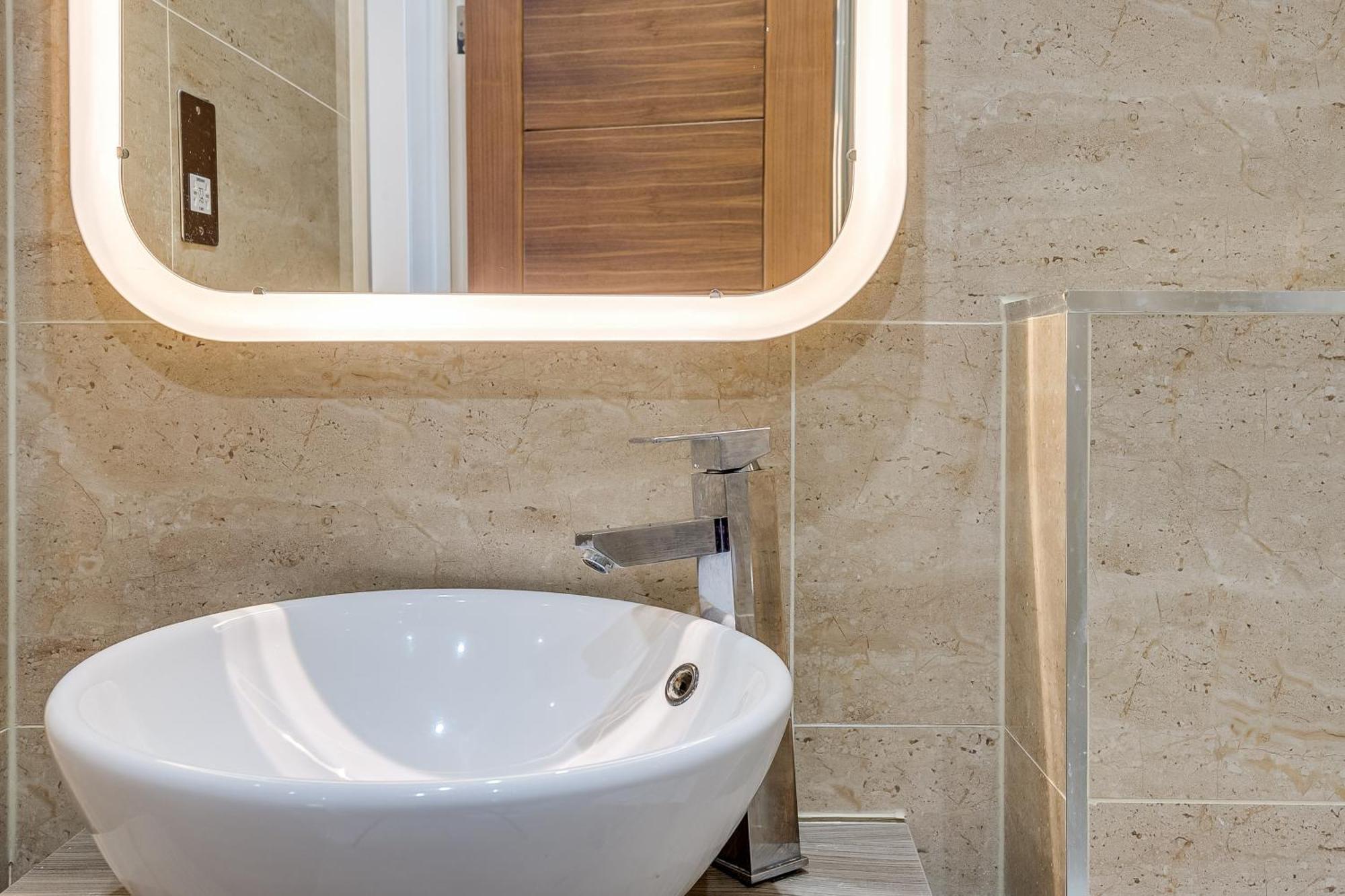London Star Hotel Ngoại thất bức ảnh
